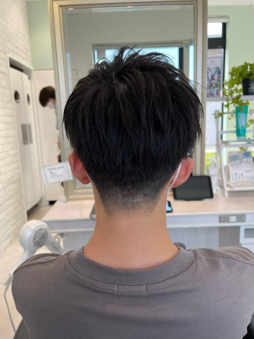 ショート メンズ カット 🥇メンズ特化 伊東輝のヘアスタイル