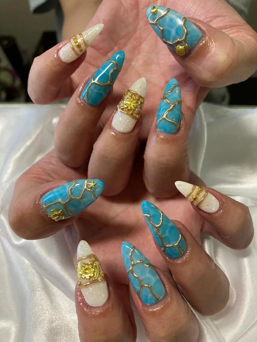 ネイル ハンドネイル フットネイル NailSalon Beniceのネイルデザイン