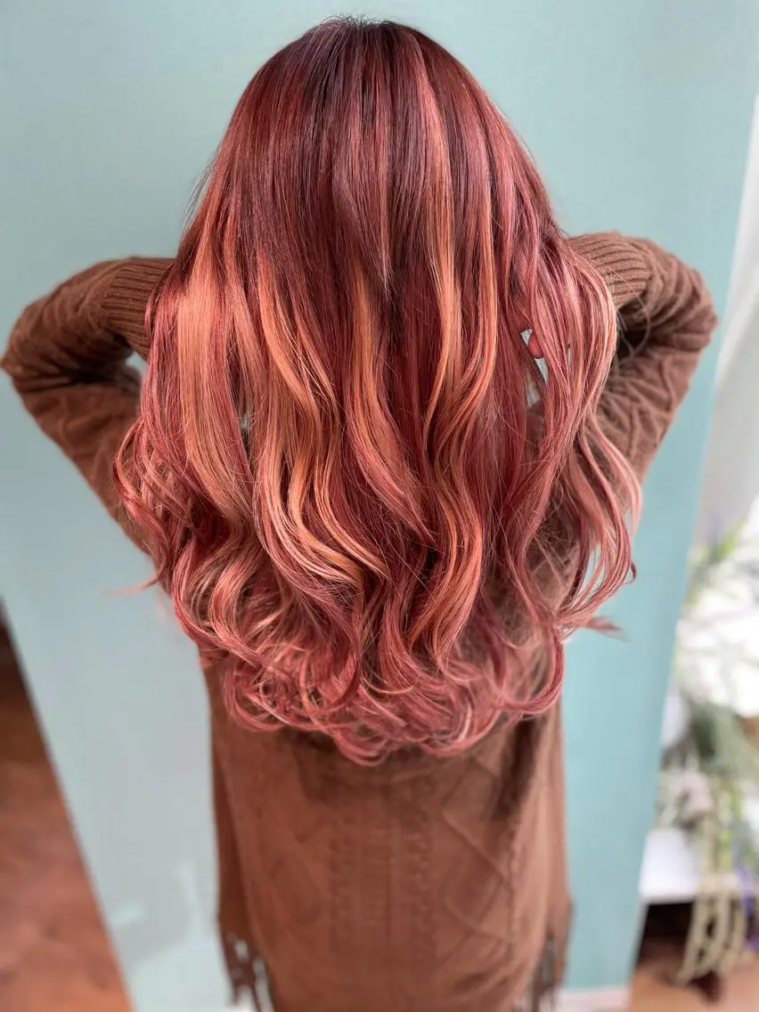 カラー 坂野 結子のヘアスタイル