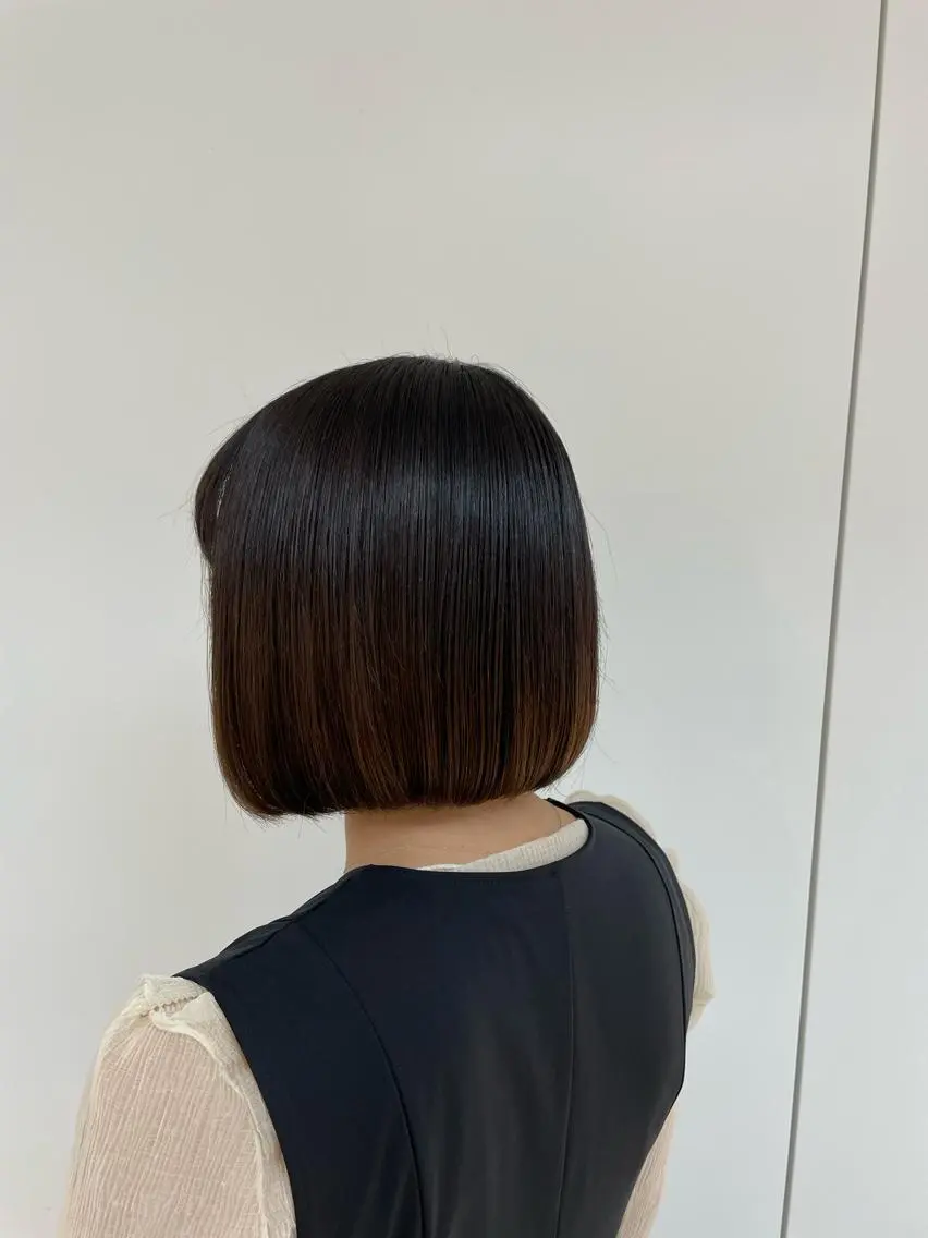 ショート 🐬脱白髪染めカラー 清水大世🐬のヘアスタイル