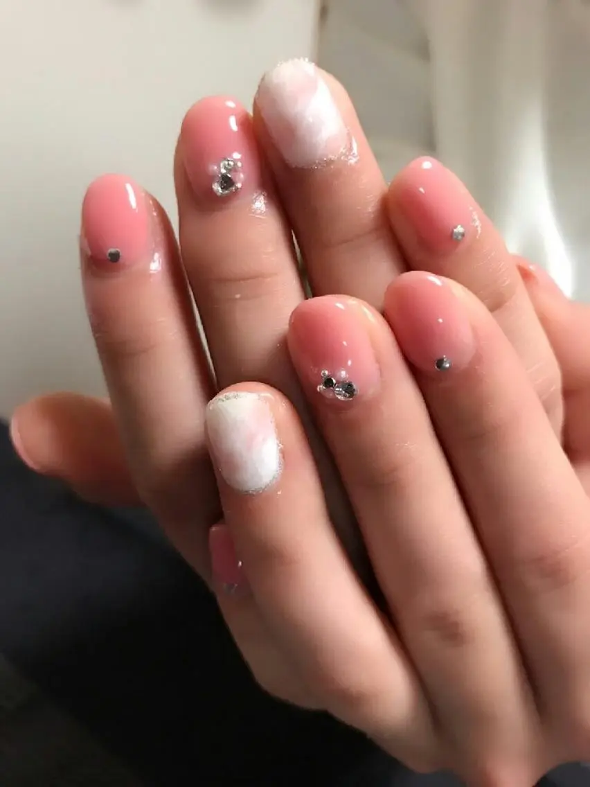 ネイル 春ネイル モチの良さ◉ フィルインネイル♡のネイルデザイン