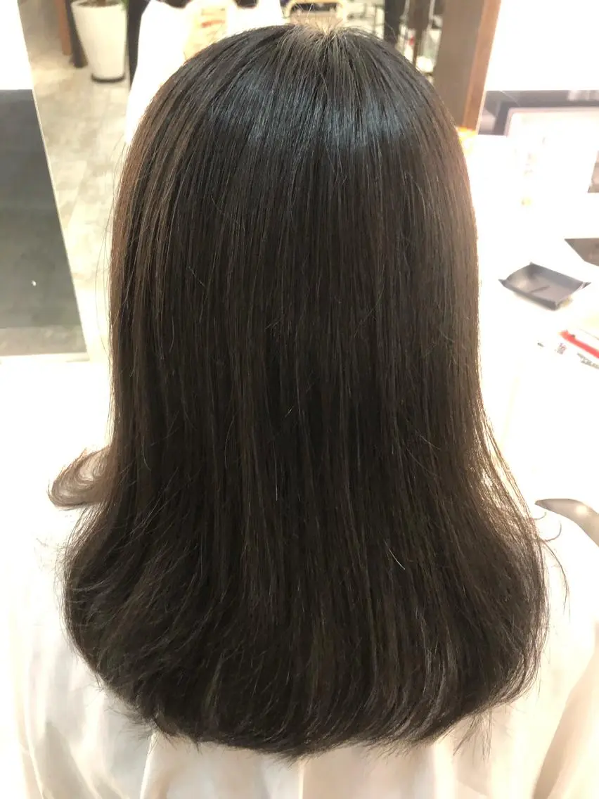 ロング カラー ヘアカラー 山田 笑みのヘアスタイル