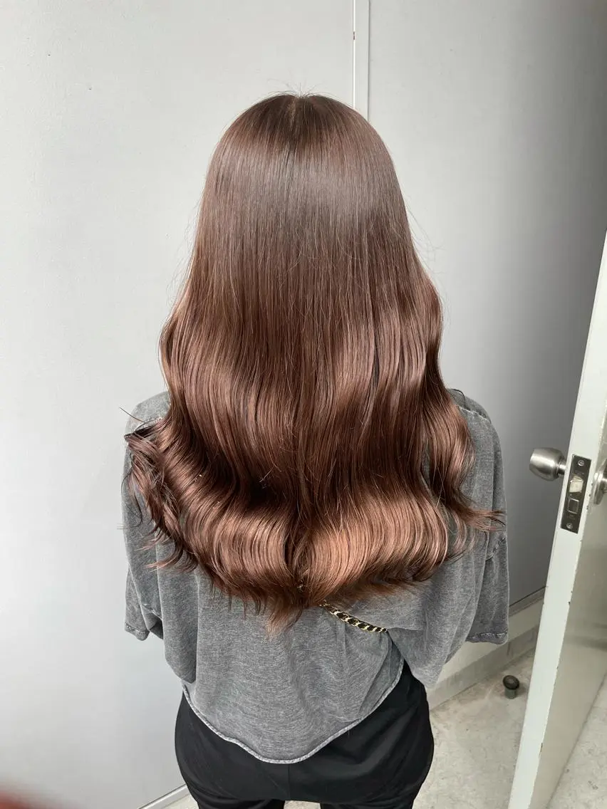 ロング カラー ヘアカラー トリートメント ヘッドスパ ヘアセット ベージュカラー💖 やすひろのヘアスタイル