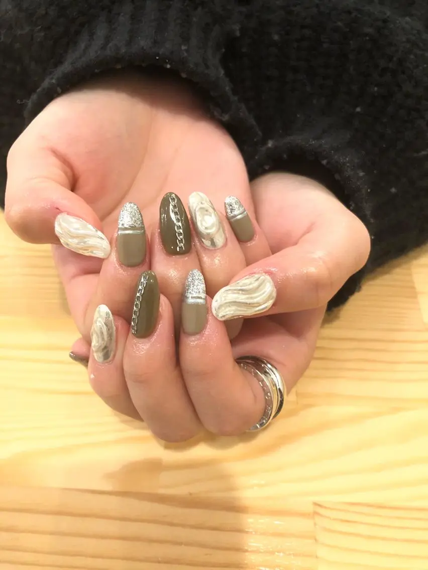 ネイル ハンドネイル NAIL Alaia SHIORIのネイルデザイン