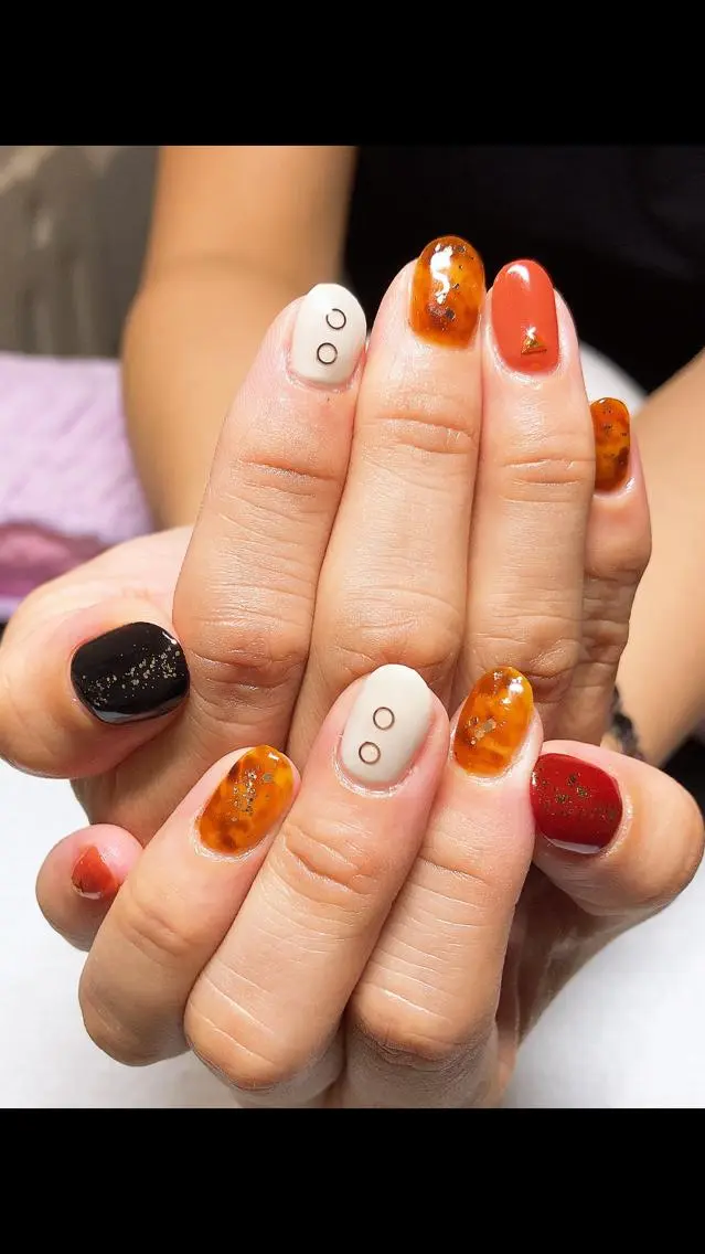 ネイル べっ甲ネイル ハンドネイル ハンドケア u sのネイルデザイン