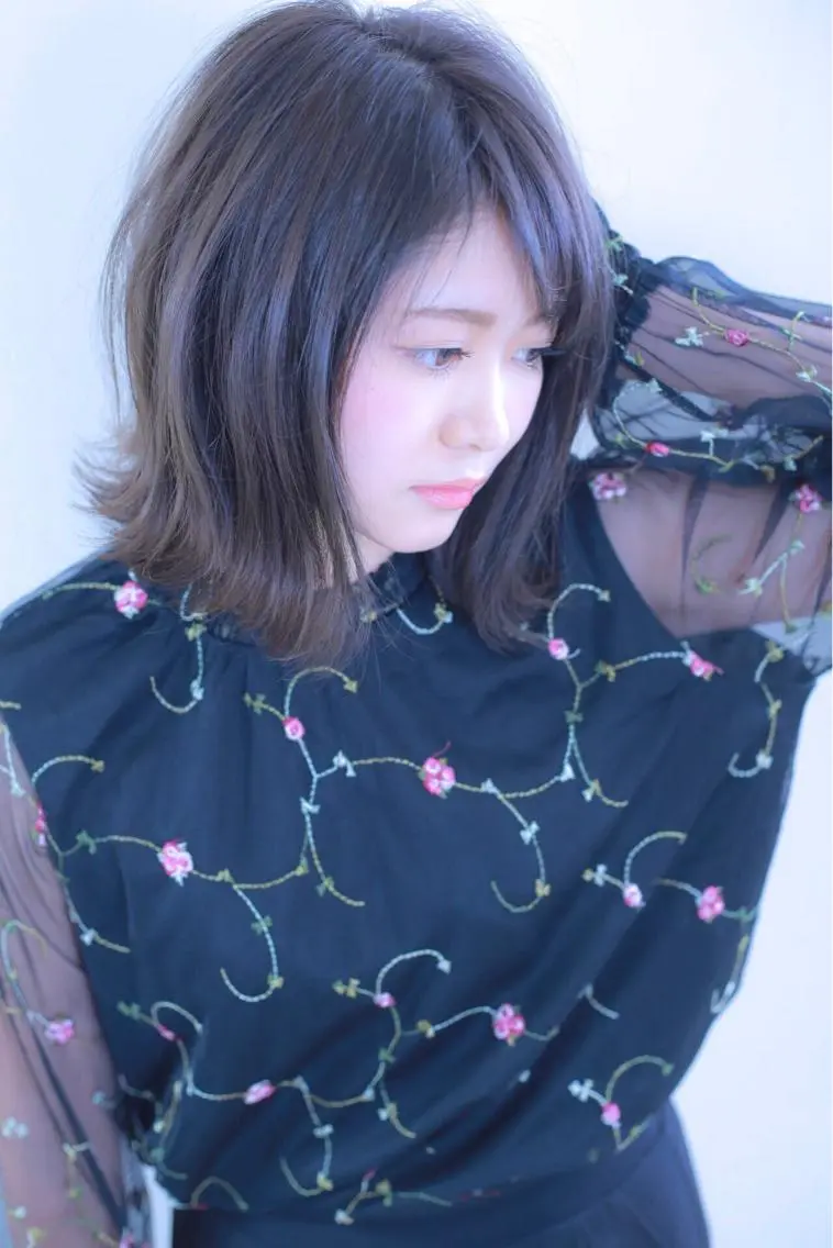 ショート ミディアム 伊藤 裕貴のヘアスタイル