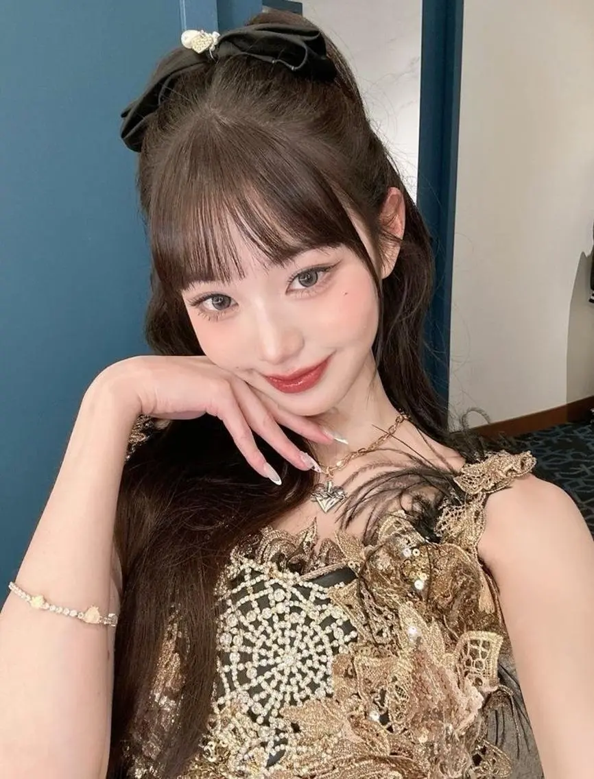 ロング カラー ヘアカラー ヘッドスパ ヘアセット 🤍韓国艶ワンホン ヘアMayu🤍のヘアスタイル