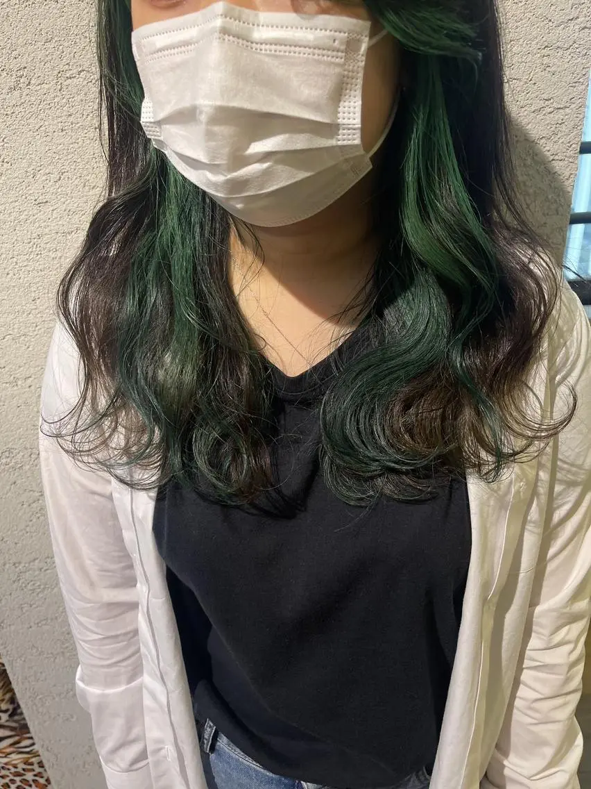 ミディアム カラー アティリー 西梅田のヘアスタイル
