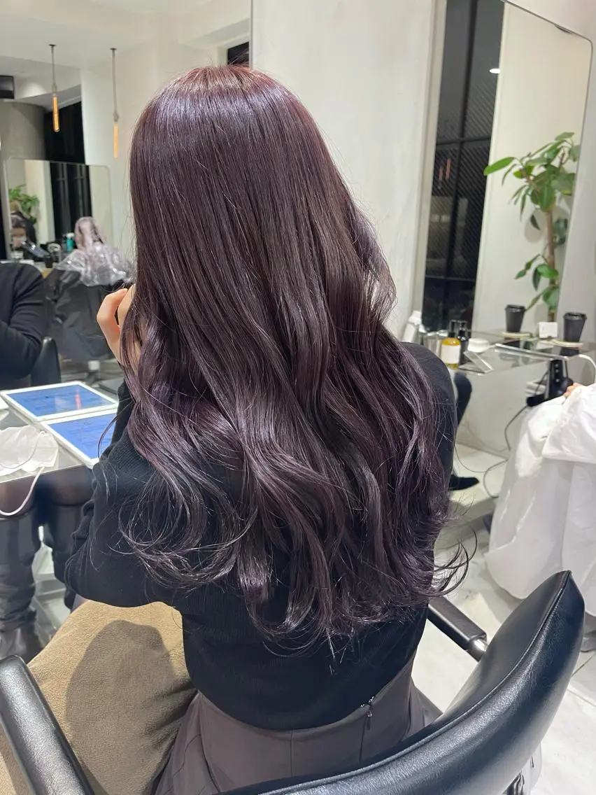 ロング カラー ラベンダーカラー ヘアカラー トリートメント ヘッドスパ 透明感/レイヤー スタイル🤎mamiのヘアスタイル
