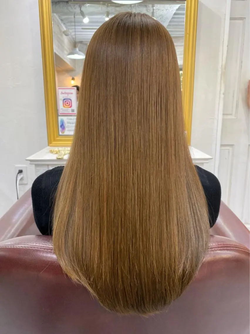 ロング カラー Soleria 田中慎一のヘアスタイル