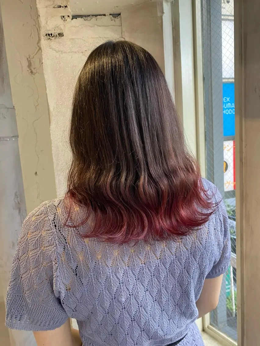 ミディアム カラー ブリーチ グラデーションカラー ピンクカラー ピンクパープル パープルカラー ヘアカラー ミニモお気に入り数 No.1宍戸雄弥のヘアスタイル