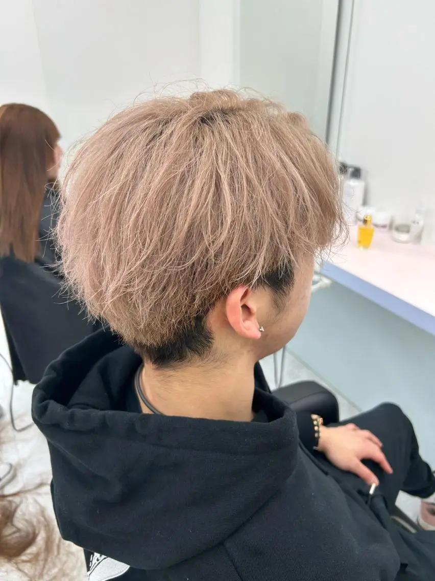 カラー ヘアアレンジ メンズ メンズハイトーン メンズ韓国風 ハイトーンカラー カット ヘアカラー ブリーチなしの達人 🌈KAITOのヘアスタイル