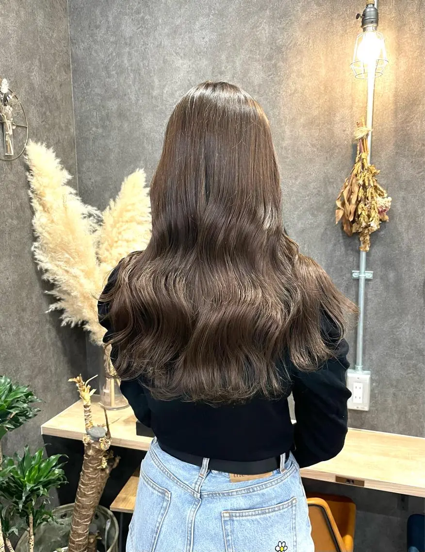 ロング カラー ベージュカラー カット ヘアカラー トリートメント いなみね はるきのヘアスタイル