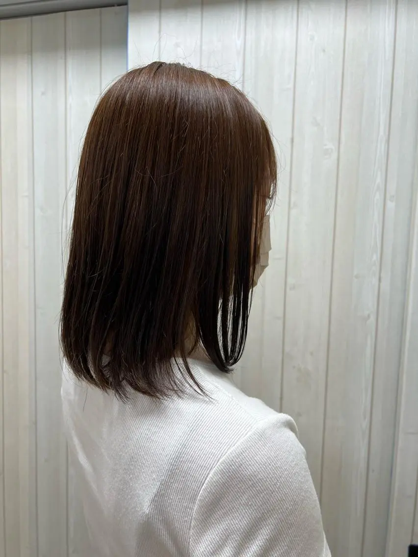 ミディアム あおい/透明感 ハイトーン 似合わせのヘアスタイル