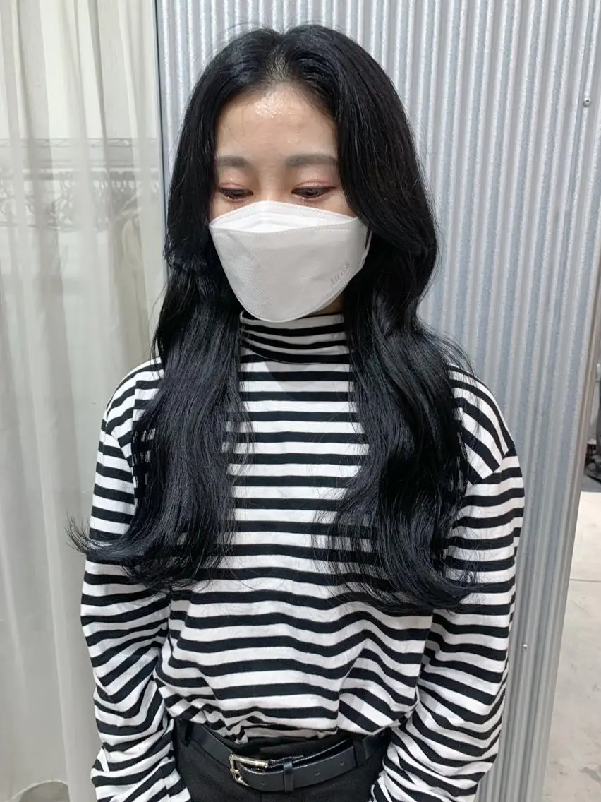ロング カラー ヘアアレンジ ヘアカラー トリートメント yuka .のヘアスタイル