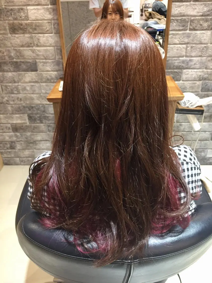 ミディアム カット ヘアカラー トリートメント 所渉/韓国レイヤー /ウルフカットのヘアスタイル