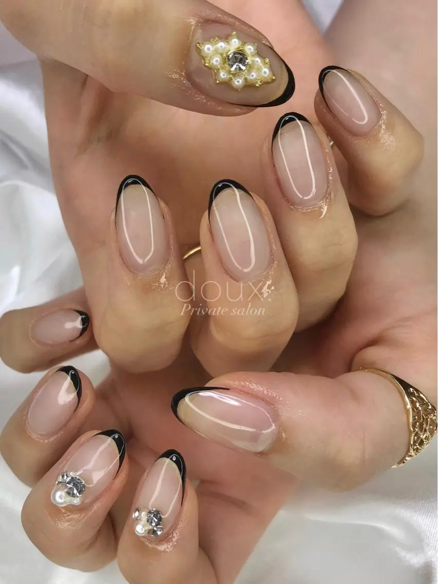 ネイル フレンチネイル 韓国ネイル マグネットネイル ニュアンスネイル ワンホンネイル doux. nailのネイルデザイン