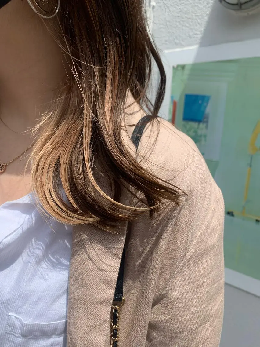 セミロング カラー カット ヘアカラー トリートメント 平 ちひろのヘアスタイル