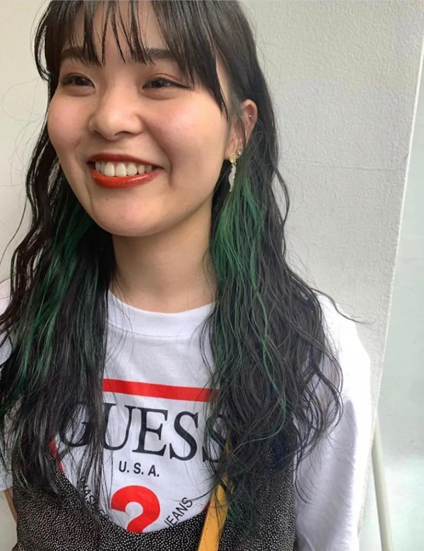 セミロング カラー ブリーチ 中目黒🌼 🌼ハナのヘアスタイル