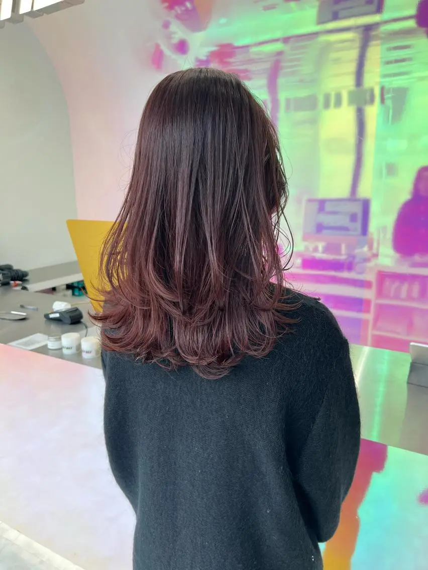 ミディアム カラー パーマ ヘアアレンジ メンズ キッズ ネイル マツエク・マツパ アイブロウ KANAMI 🌏のヘアスタイル
