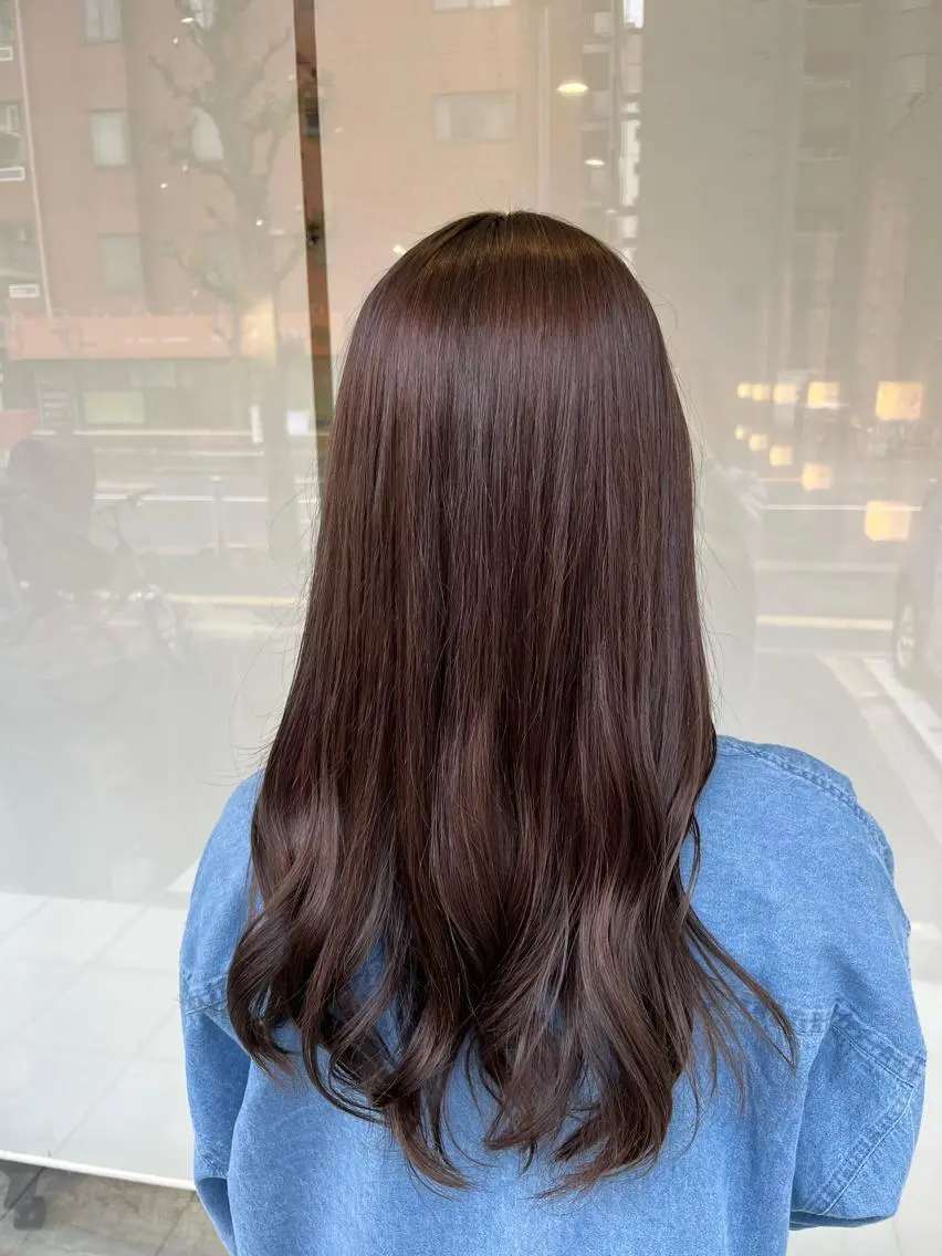 ロング カラー レディースカット SHIORIのヘアスタイル
