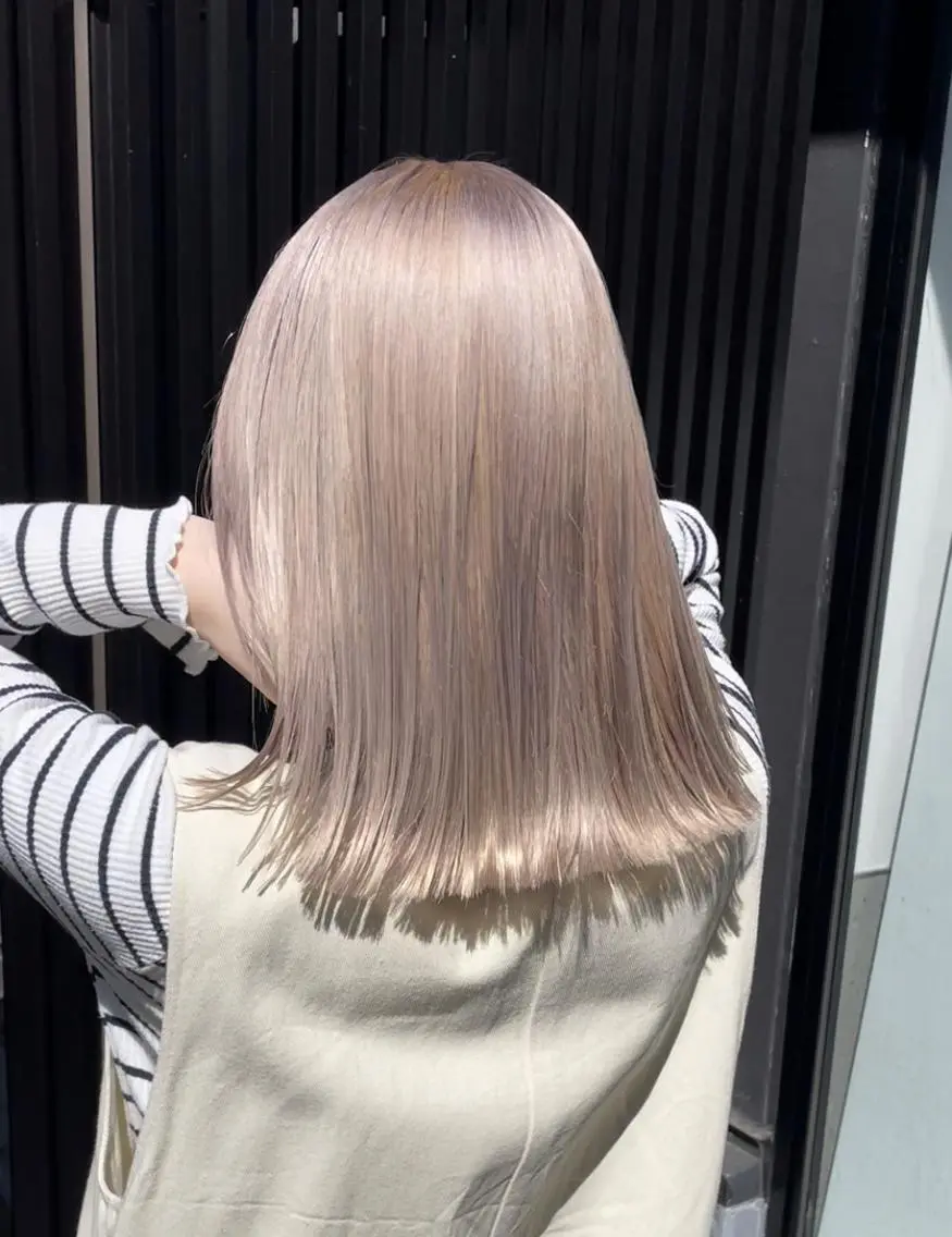 カラー セミロング カット ヘアカラー ケアブリーチ/ レイヤー/vardyのヘアスタイル