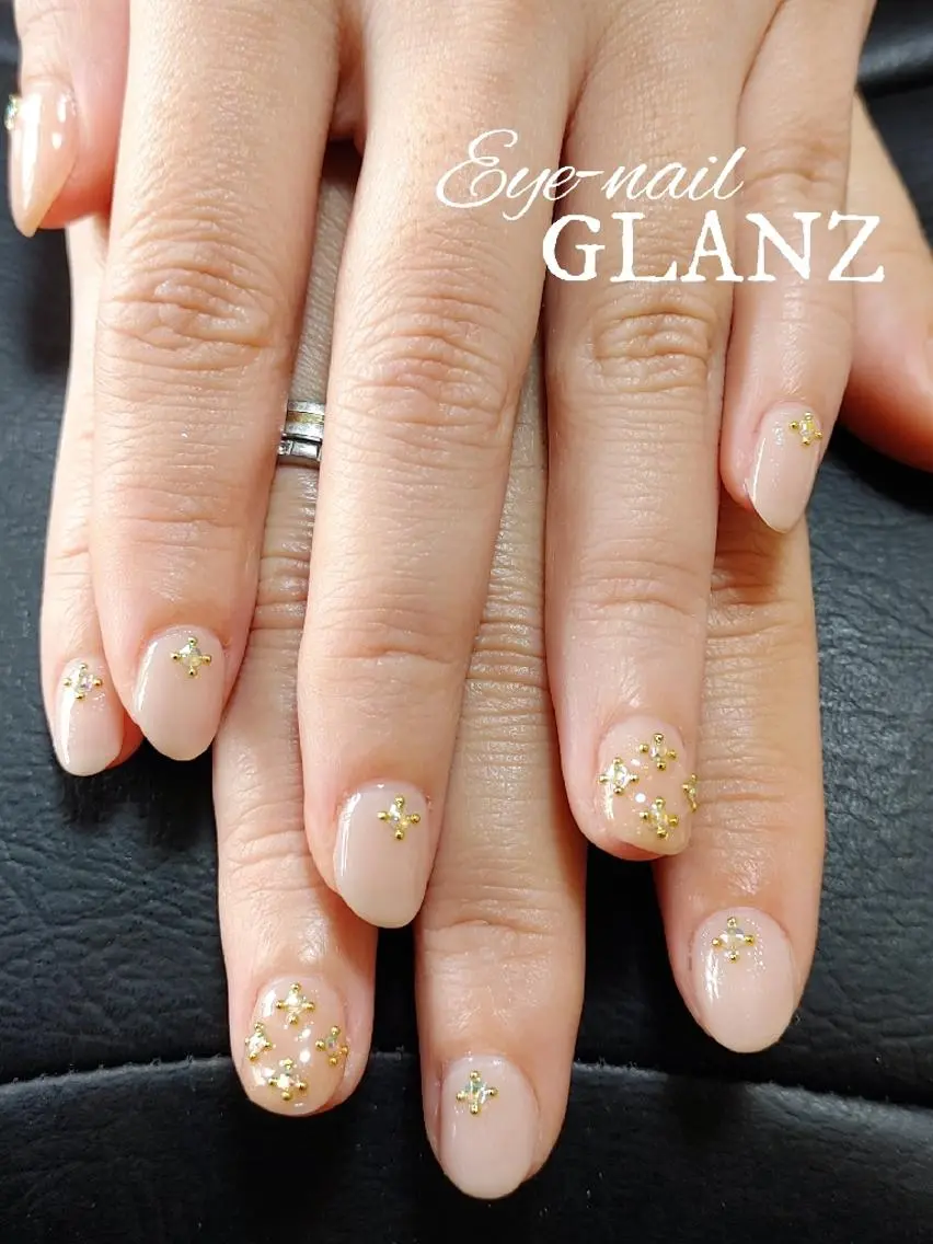 ネイル 沖縄市美原NAiL  SalonGLANZのネイルデザイン
