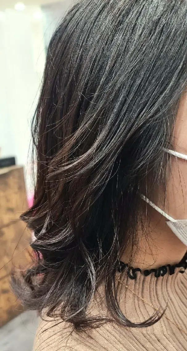 ミディアム パーマ 井澗 修二のヘアスタイル