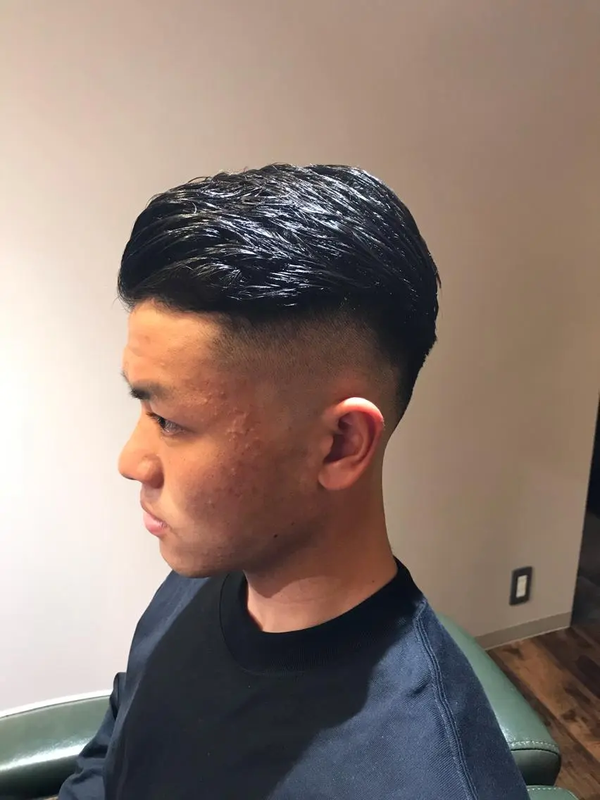 ショート メンズ フェードカット スキンフェード カット 代表スタイリスト 直田 洋人のヘアスタイル