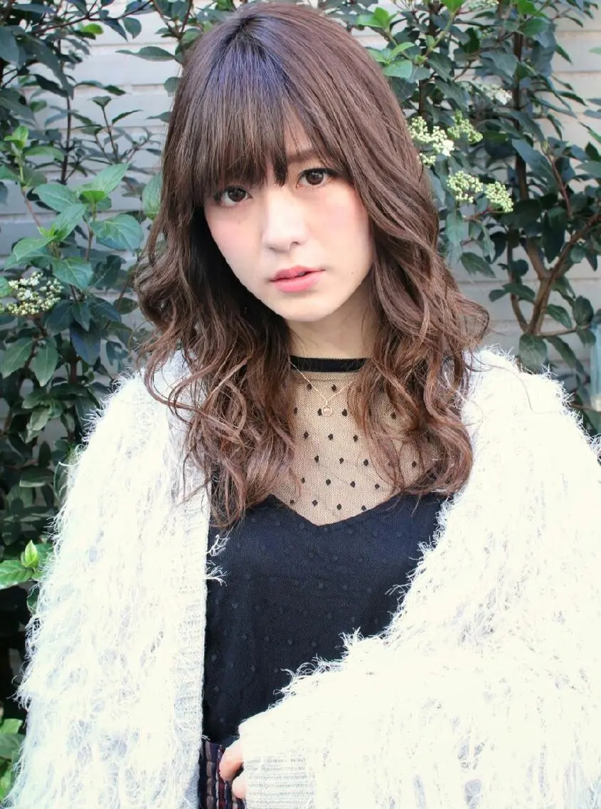 セミロング カラー 堀内 翔のヘアスタイル