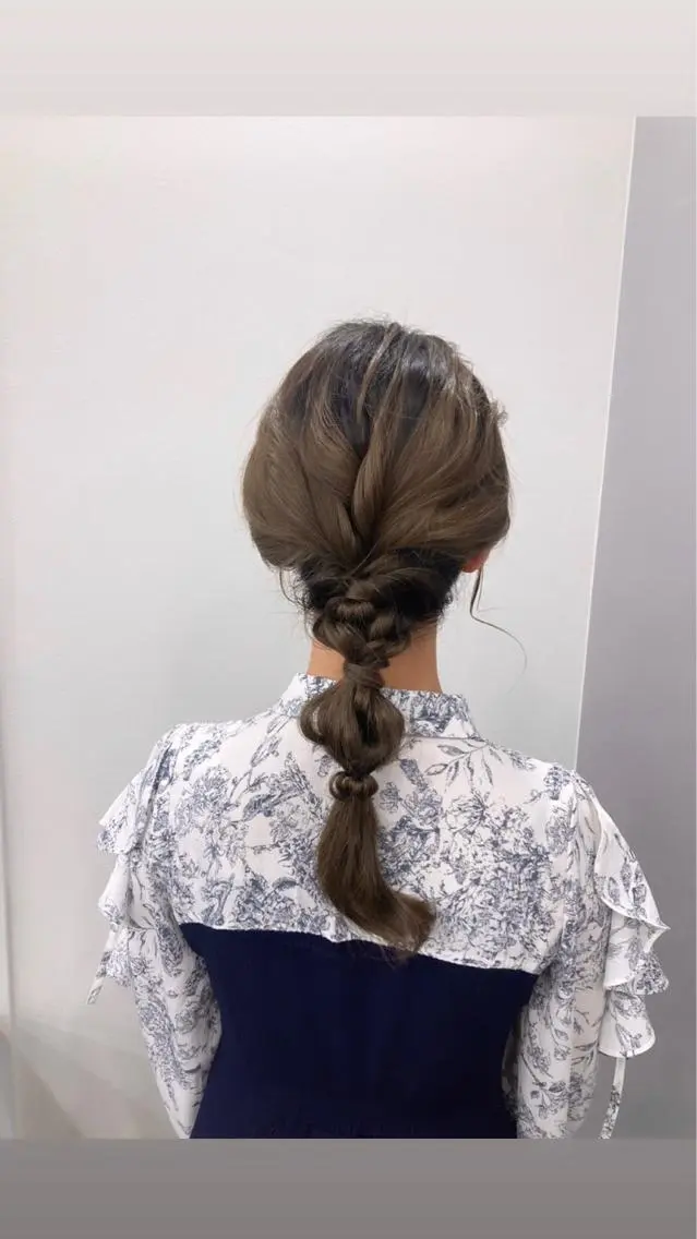 セミロング ヘアアレンジ ハーフアップ ポニーテール 結婚式・ブライダル 簡単アレンジ 韓国風ヘア 韓国メイクサロン YUKINA東京のその他イメージ