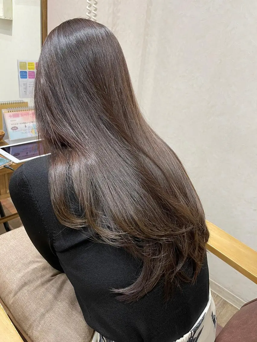 ロング カラー バレイヤージュ ブリーチ ケアブリーチ ダブルカラー ハイライトカラー newi grande 横浜店のヘアスタイル