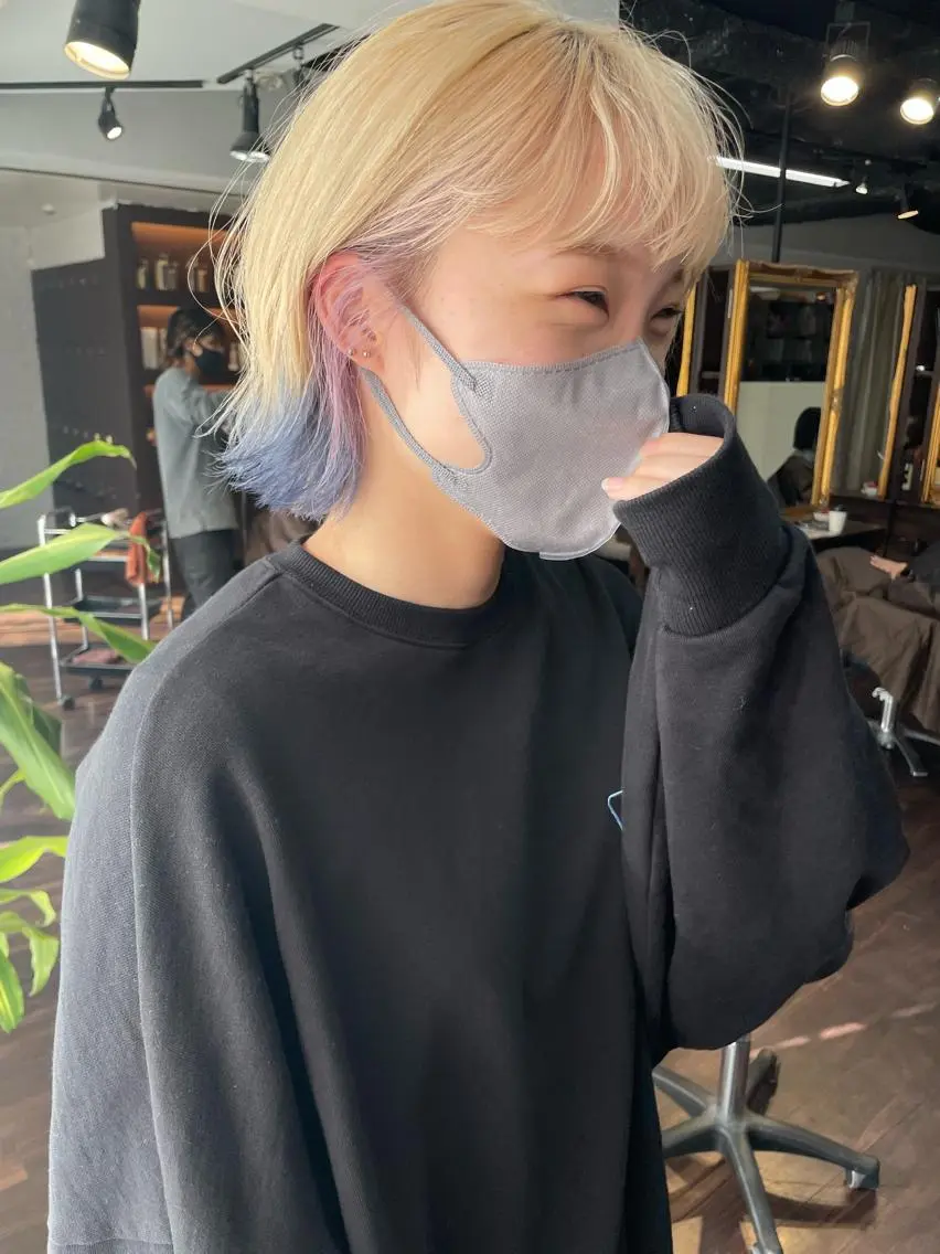 ミディアム カラー ブリーチ ケアブリーチ オカモト ミユウのヘアスタイル