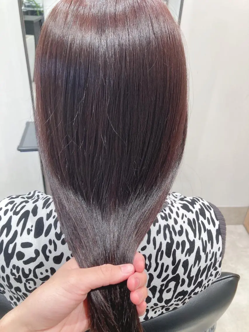 ロング カラー ピンクカラー カット ヘアカラー トリートメント ヘッドスパ スキバサミを使わない カット🌼唯🌼のヘアスタイル