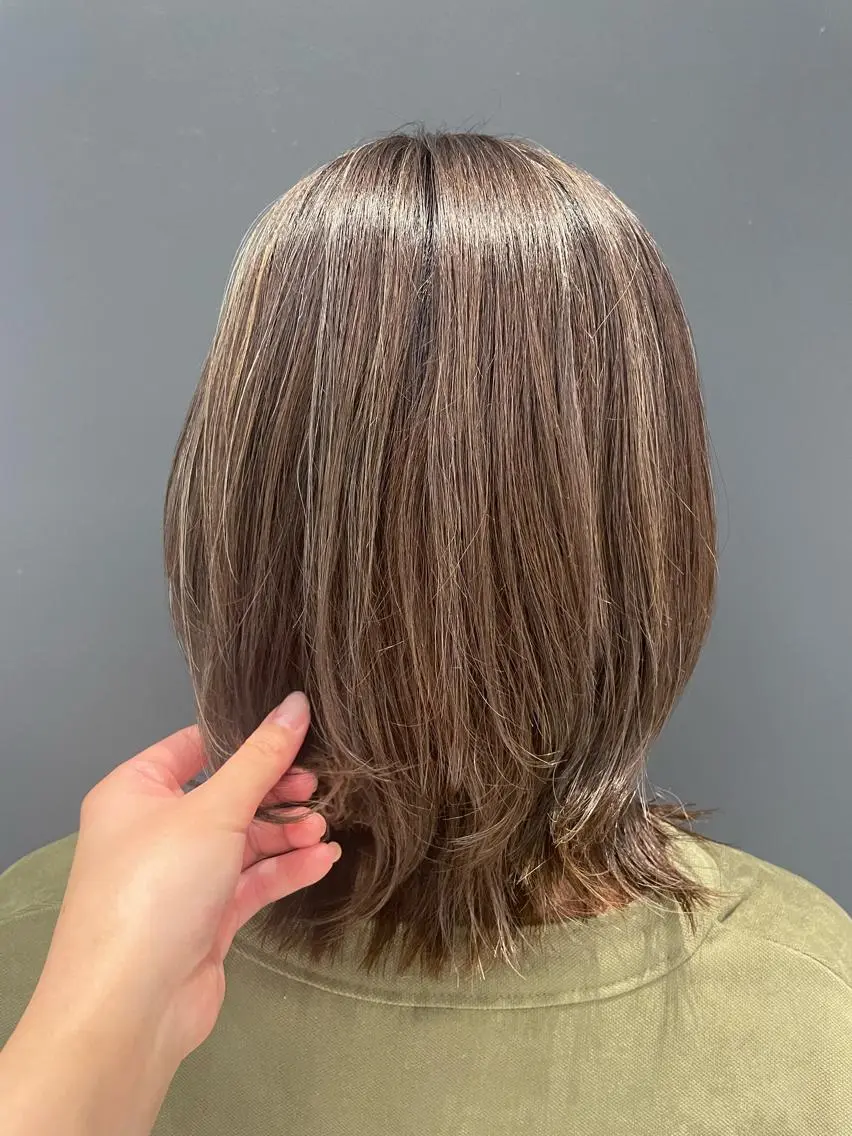 ミディアム カラー ハイライトカラー ハイライト K-two谷町❄️ hinaのヘアスタイル