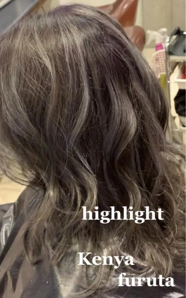 ロング ヘアカラー 古田 賢哉のヘアスタイル