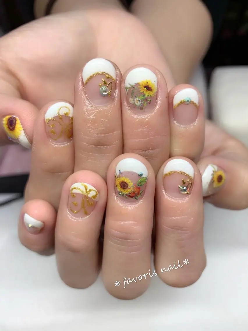 ネイル ブライダルネイル favoris nail🌼のネイルデザイン