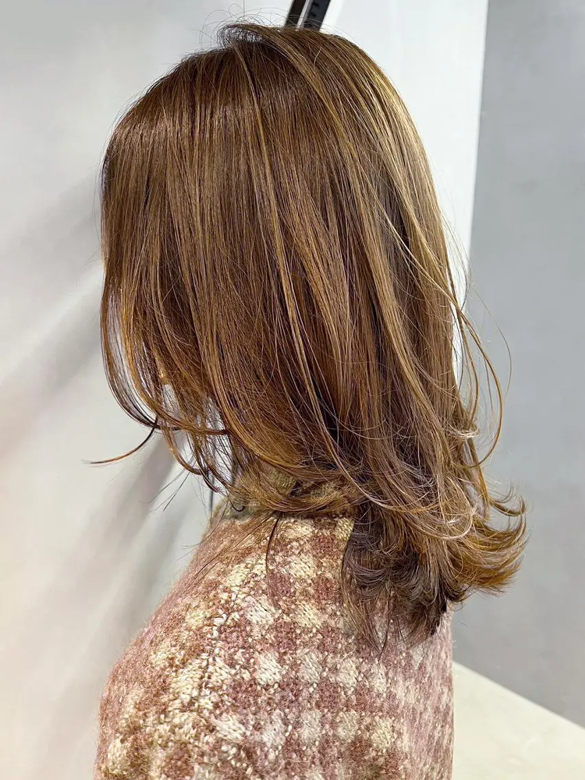 ミディアム カラー ベージュカラー ハイライトカラー ハイライト カット ヘアカラー トリートメント ITbyALBUM 浦和店のヘアスタイル