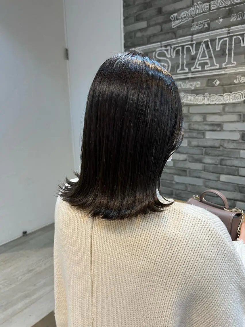 セミロング カラー ブラウンカラー 韓国ヘア☁️ mitsukiのヘアスタイル