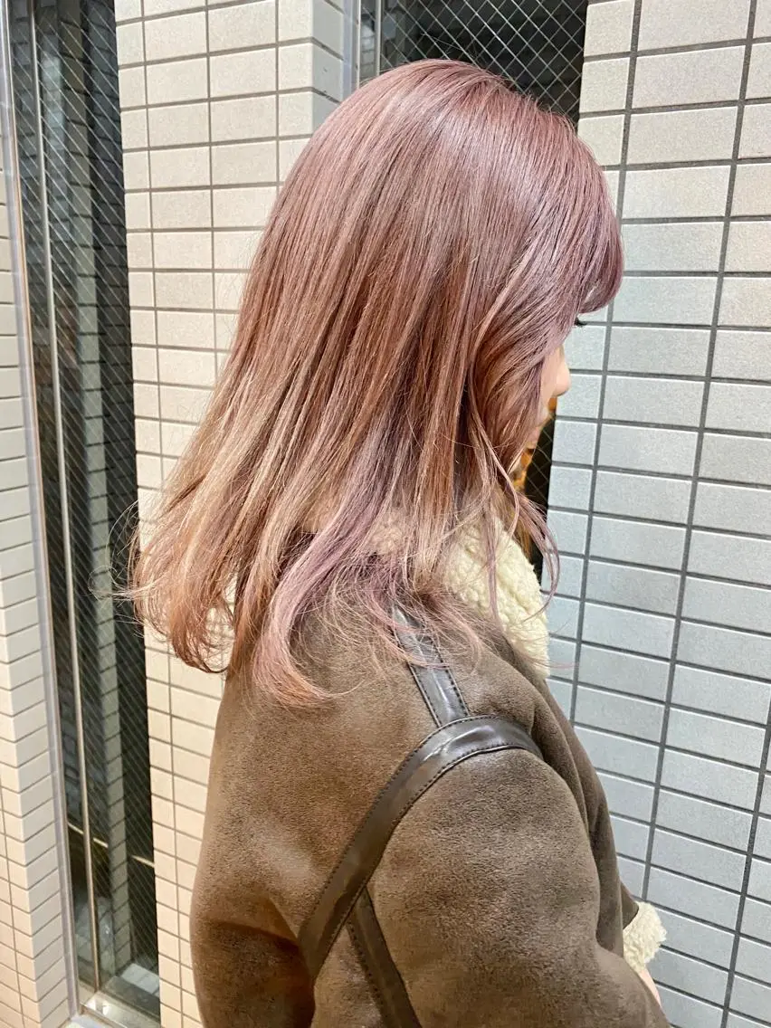 ロング カラー カット ヘアカラー コマツリサ ROCCO eastのヘアスタイル