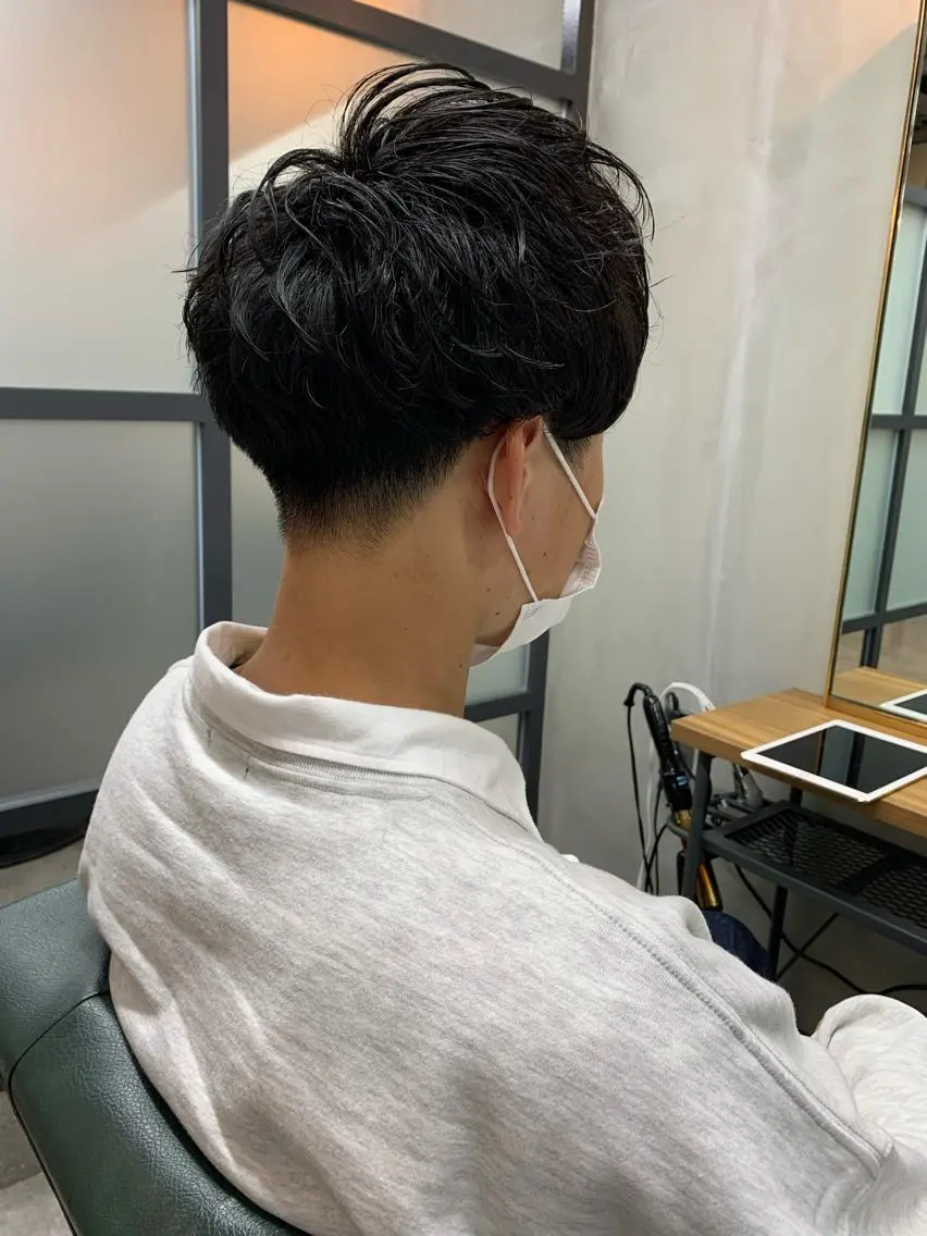 ショート パーマ メンズ カット パーマ 【S.BROOM】 店長　西川徹のヘアスタイル