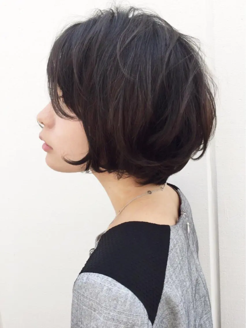 ショート パーマ 福地 礼奈のヘアスタイル