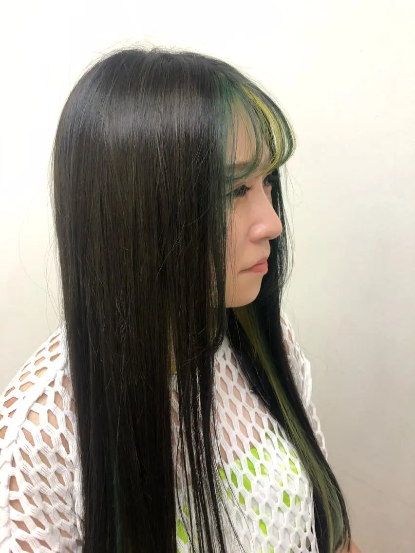 ロング カラー インナーカラー イエローカラー 🌻透明感カラー🌻 阿井希良梨のヘアスタイル