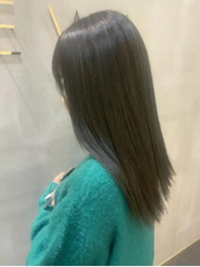 ロング ヘアアレンジ パーマ カラー アディクシーカラー ベージュカラー ブリーチ ケアカラー 透明感カラー カット トリートメント ヘッドスパ ヘアケア特化型サロン newi 梅田のヘアスタイル
