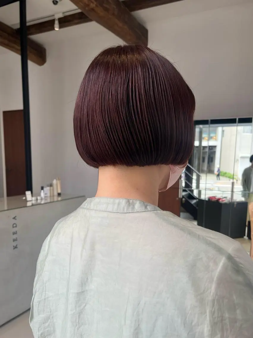 ショート ボブ 林 美優のヘアスタイル