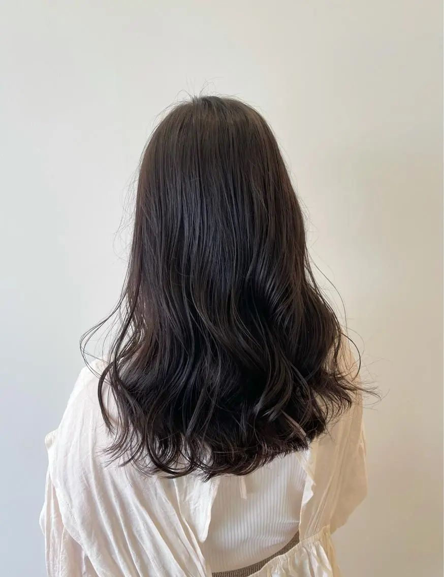 ロング カラー グレージュ 色落ちまでキレイに! !女性サロンのヘアスタイル