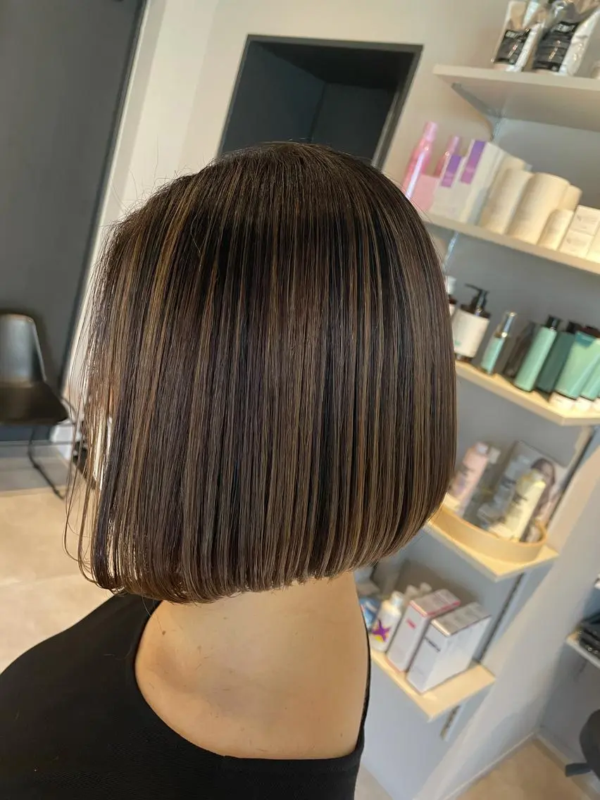 ショート カラー ハイライトカラー ハイライト ブリーチ👩‍🦳/ ‪✂︎MANAMIのヘアスタイル