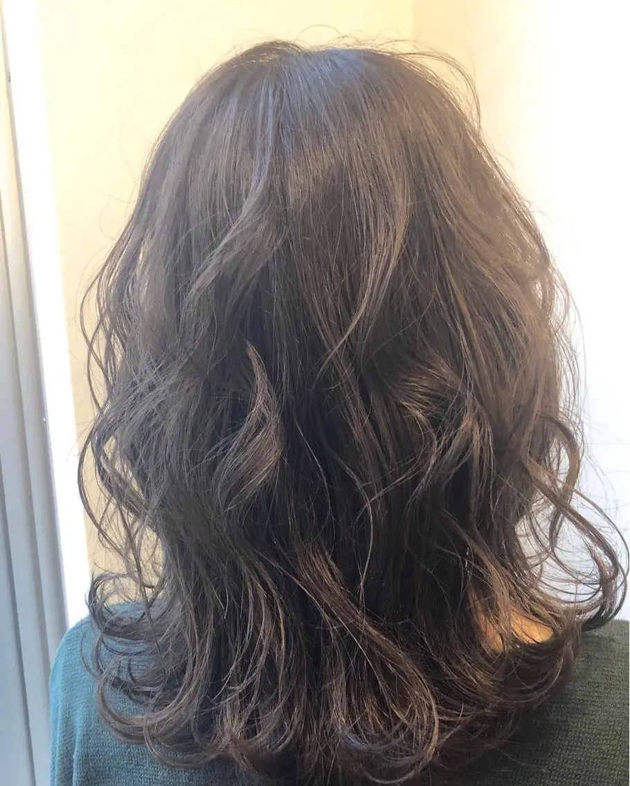 ミディアム カラー グレージュ TOWA 野村　コウダイのヘアスタイル
