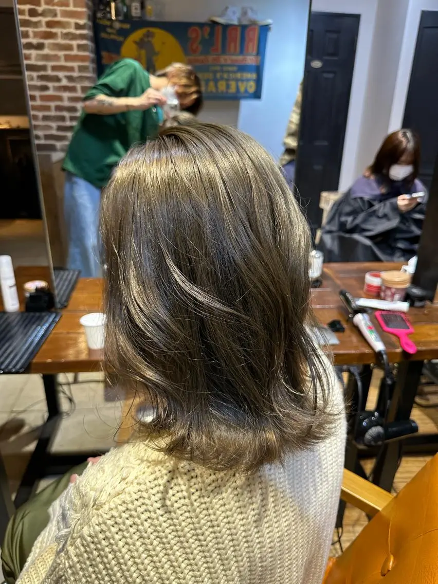 ミディアム レイヤーカット🫧 /髪質改善✨TOWAのヘアスタイル