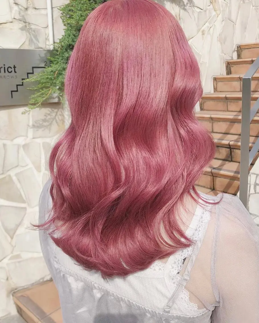 ミディアム カラー パーマ ヘアアレンジ メンズ キッズ ネイル マツエク・マツパ アイブロウ レイヤー/ダブル カラー/YURINAのヘアスタイル